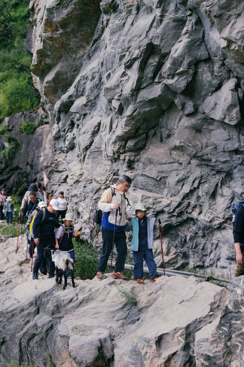 FILA KIDS 虎爪鞋 — 「远见探索家·爪住全地形」户外徒步 — 39